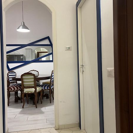 Sibilla Napoli Acomodação com café da manhã Exterior foto